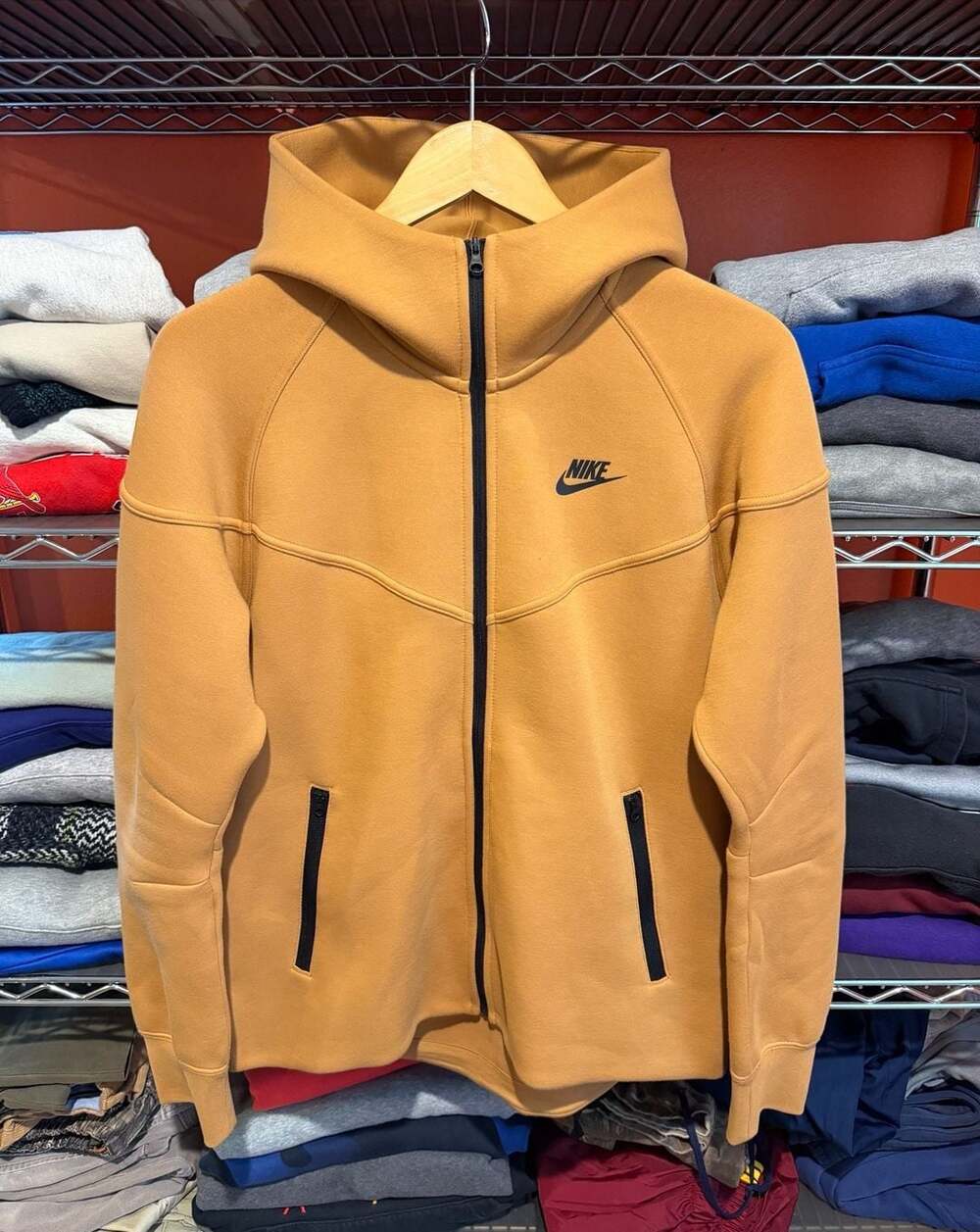 Nike Women's Nike Tech Fleece  Hoodie Jacket Size Womens Medium